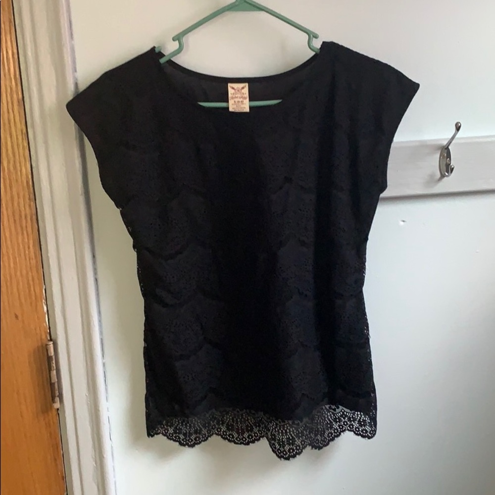 Black top